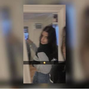 Meet your Posher, Daniela